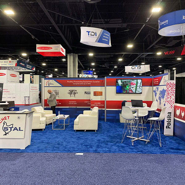 large exhibit booth display at trade show